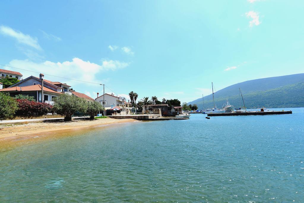 Apartment Sm Herceg Novi Oda fotoğraf