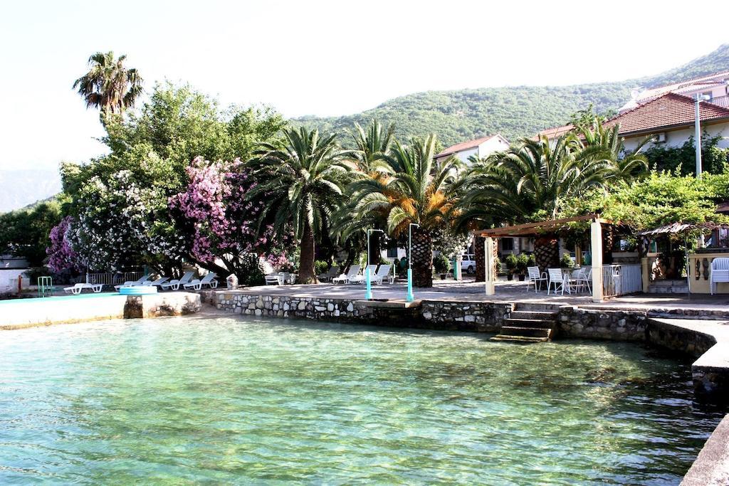 Apartment Sm Herceg Novi Oda fotoğraf